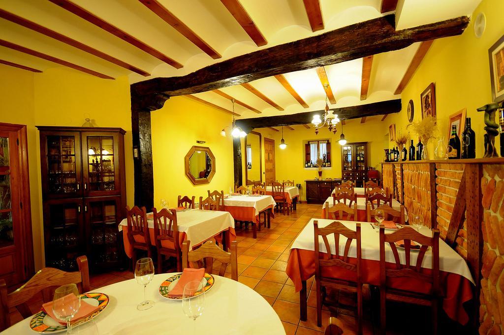 Ventilla Del Tirabeque Hotell Villacomparada de Rueda Exteriör bild